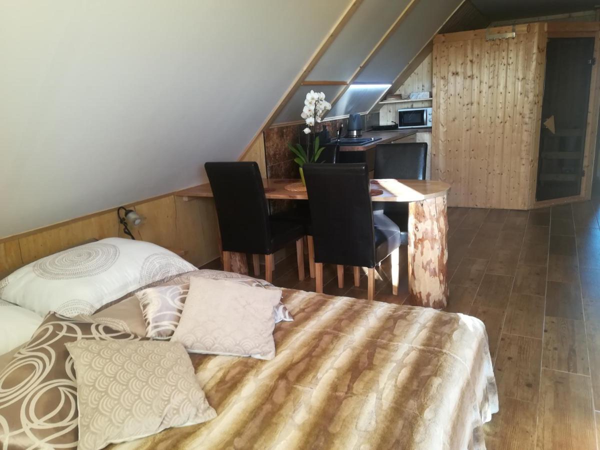 Apartman Life In Nature Jaronice Exterior photo