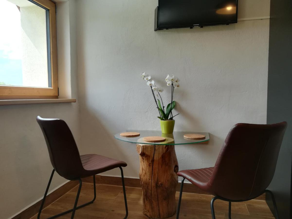 Apartman Life In Nature Jaronice Exterior photo